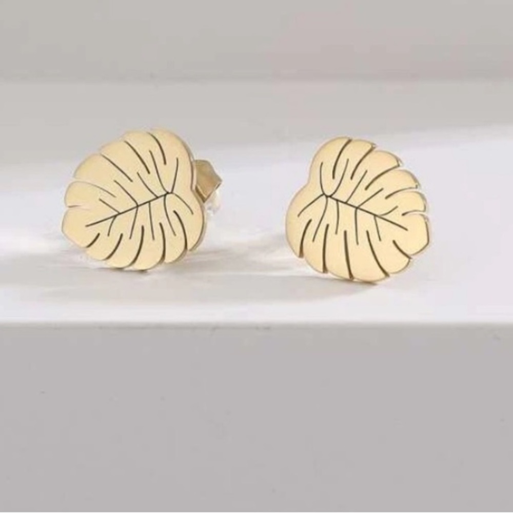 14K gold Monstera